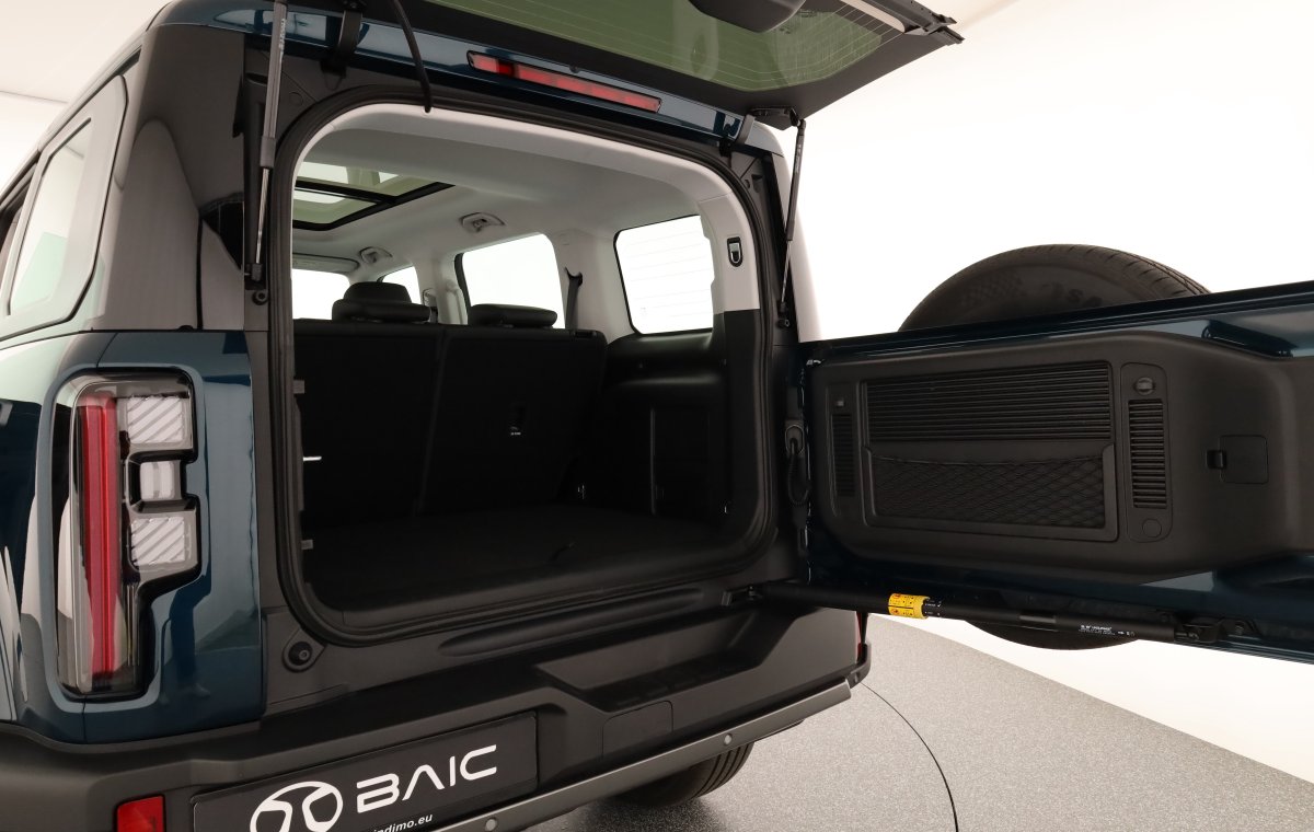 BAIC BJ40 Pro baic_bj_40_dunkel_gruen_022_detail