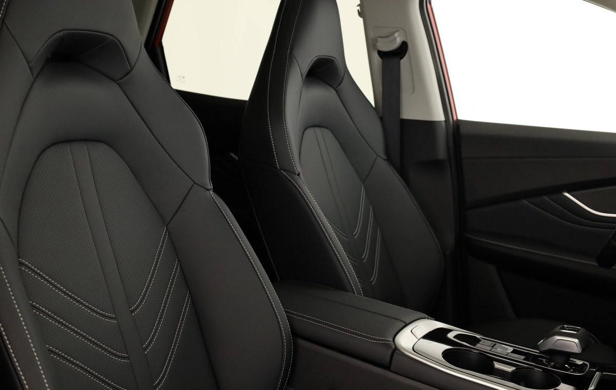 DFM Forthing 5 forthing_5_rot_009_detail